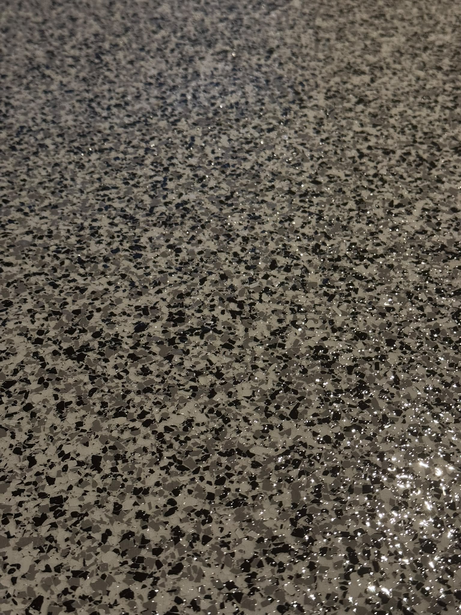 Bluestone blend flake epoxy workshop floor, low sheen